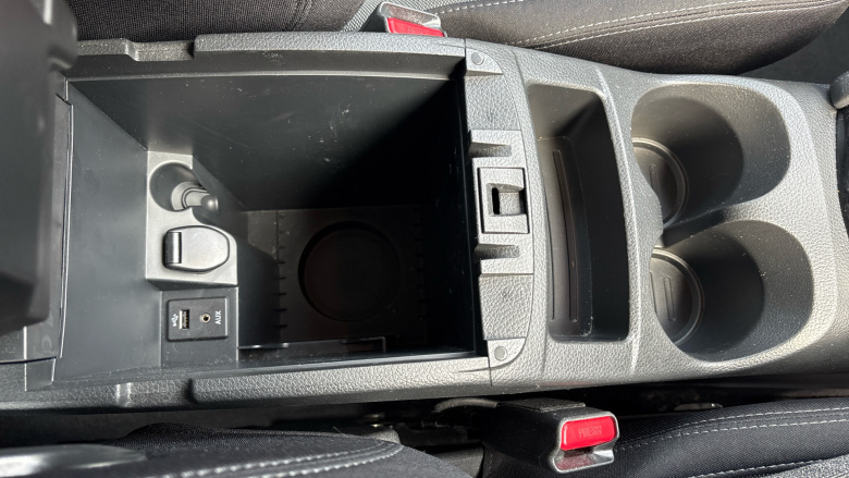 Nissan Qashqai 1.2 DiG-T N-Connecta 5dr Petrol Hatchback